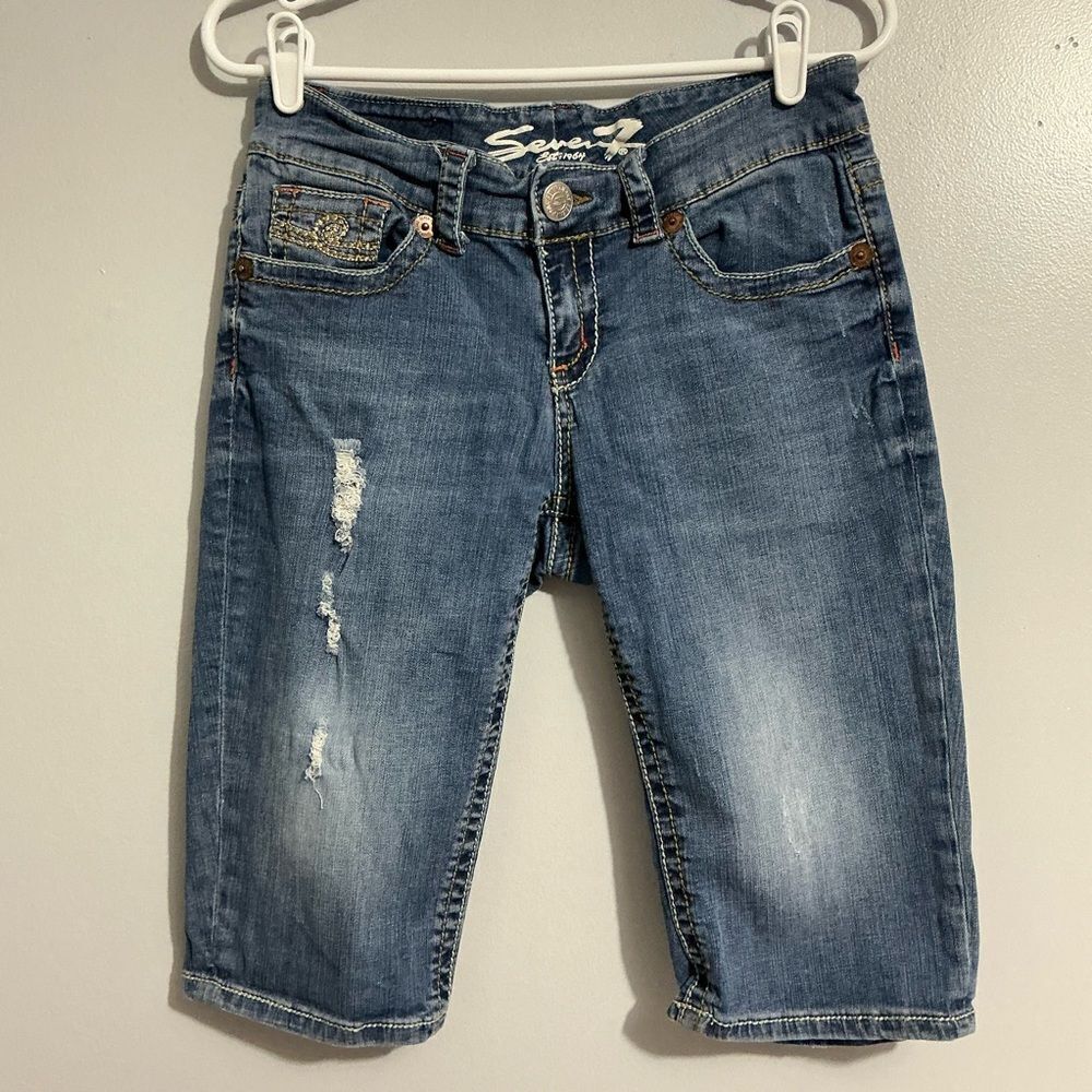 Seven 7 woman’s long denim jean shorts size 8